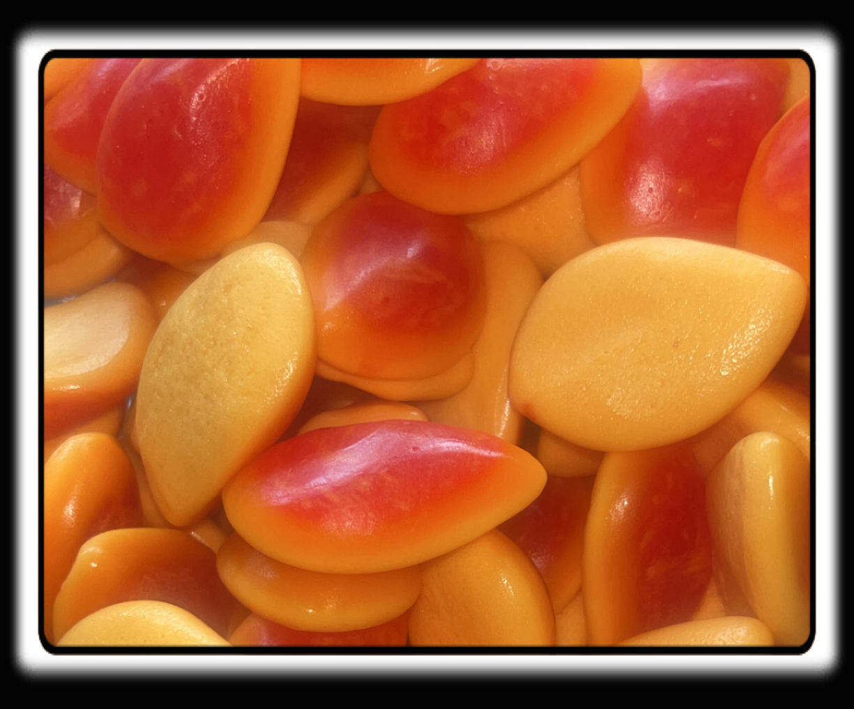 Hot Mango Fourrée piquant Damel 05/2027 numéro de lot : 33C195 (100 grammes)